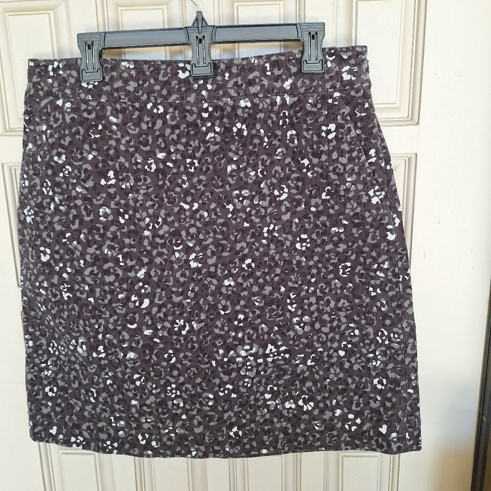 Talbot's corduroy Straight skirt. Sz12 Mini floral print side zip pockets